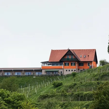 沃姆-卢克尔宾馆 宾馆