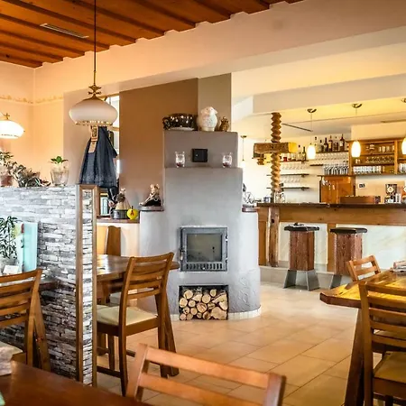 沃姆-卢克尔宾馆 宾馆